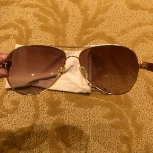 tory burch classic stripe aviator sunglasses
